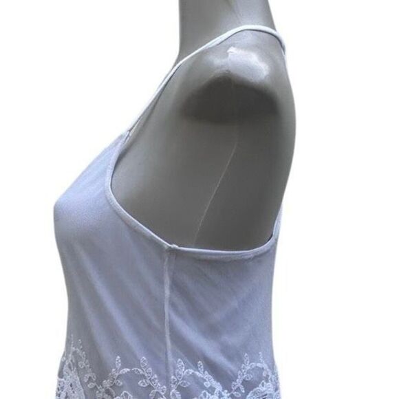 You Are Not Alone Cami Tank Top Women's Medium White Halter Embroidered Crochet - Picture 13 of 14